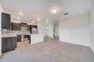 1090 Se 23rd Ave #1090 - Photo 1 of 1