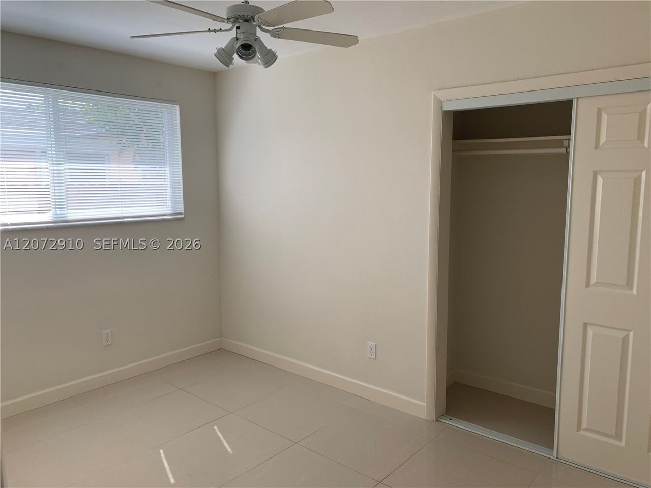 1200 Sw 31st Ave #1 - Photo 7 of 9