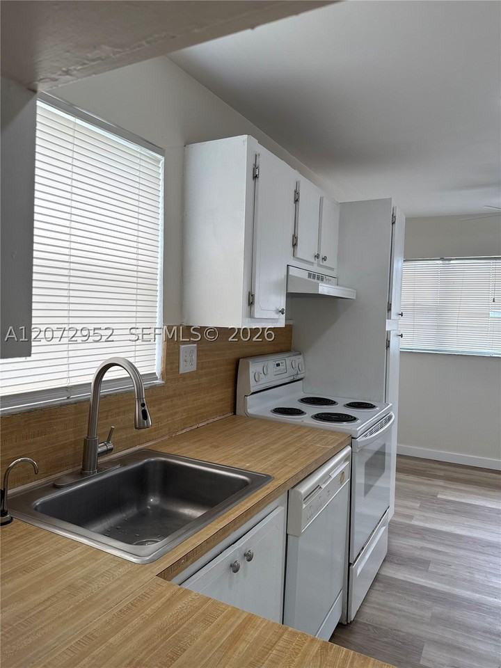 8380 Sands Point Blvd #J310 - Photo 3 of 19