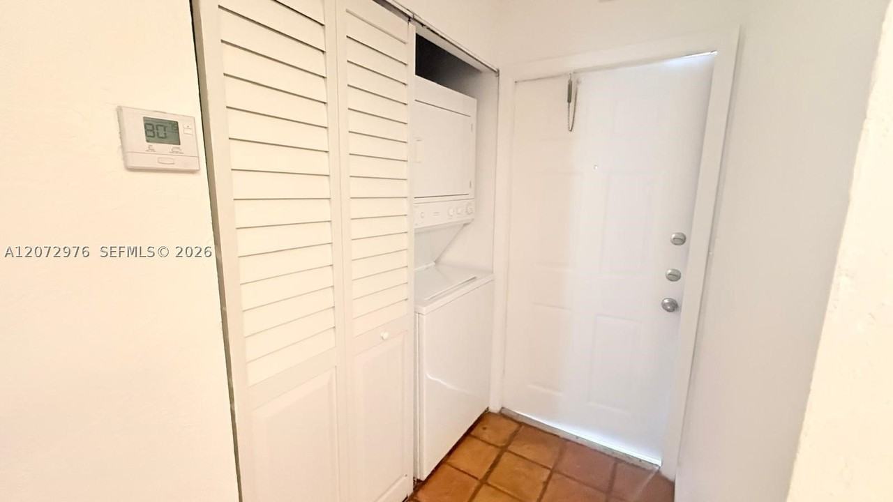 10361 Nw 11th St #203 - Photo 6 of 18