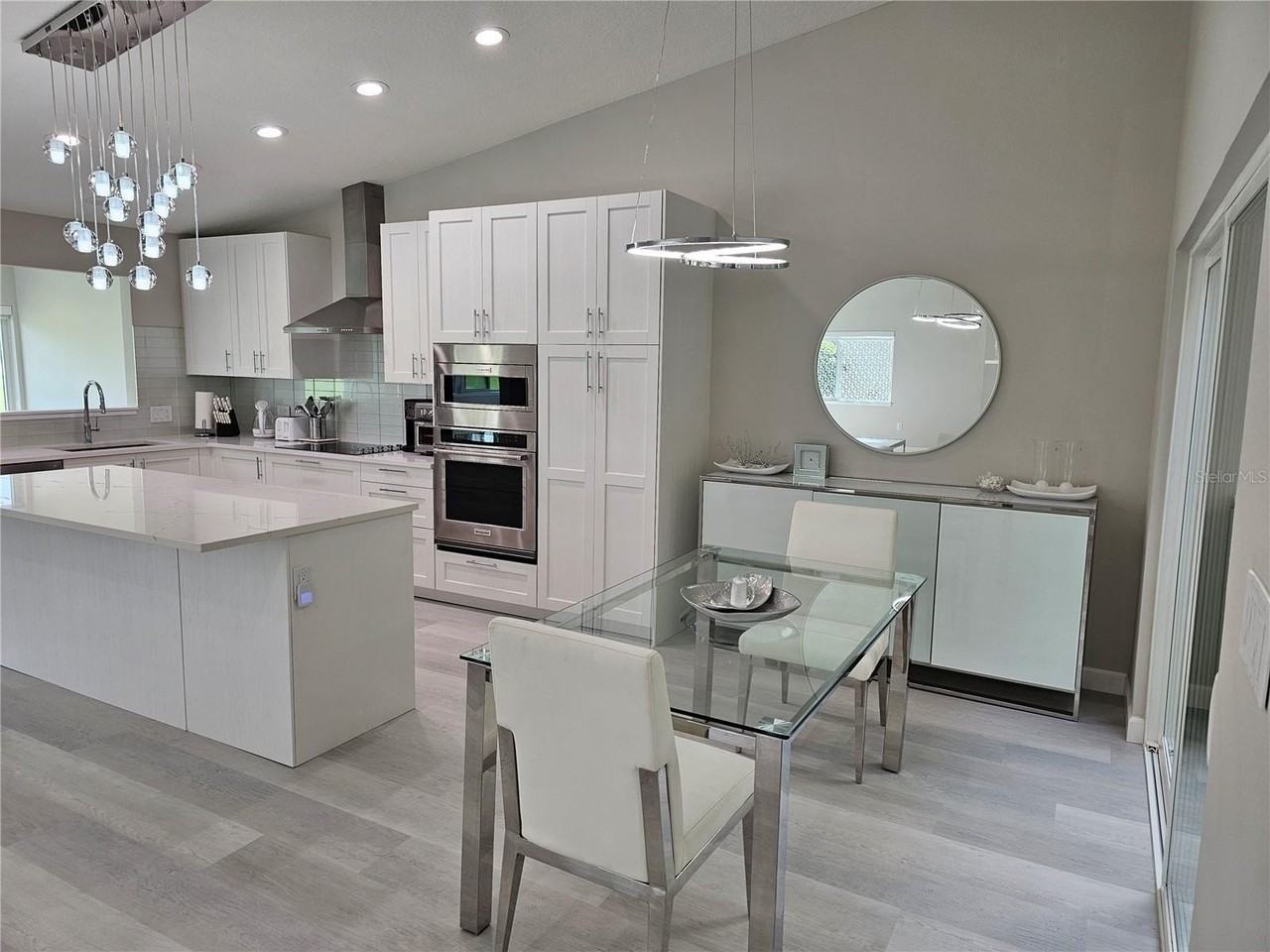 3503 Avenida Madera #B - Photo 4 of 35