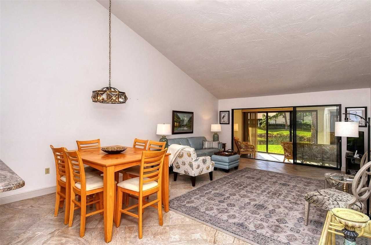 3131 Windrush Bourne #22 - Photo 4 of 50