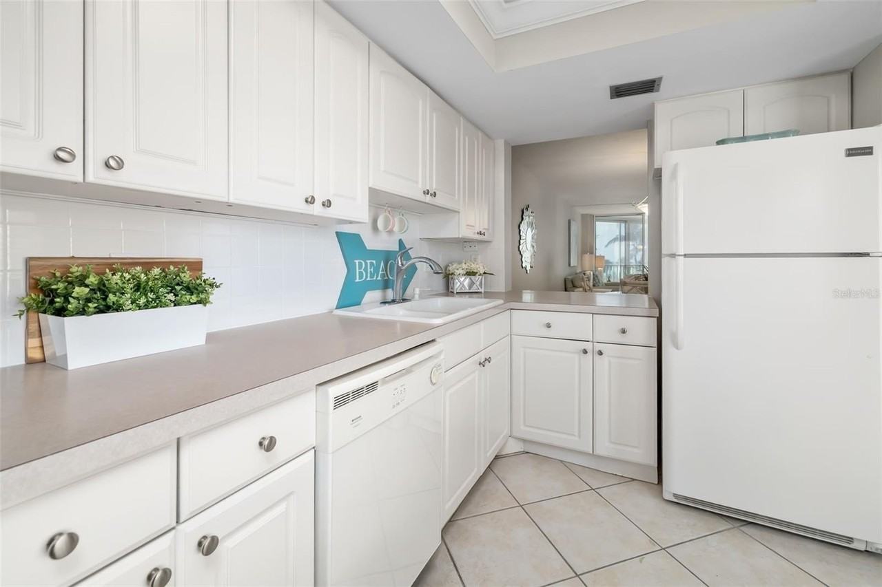1770 Benjamin Franklin Dr #203 - Photo 6 of 42