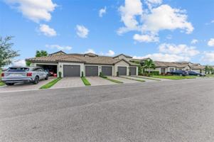 featured image of 5685 Palmer Cir #105