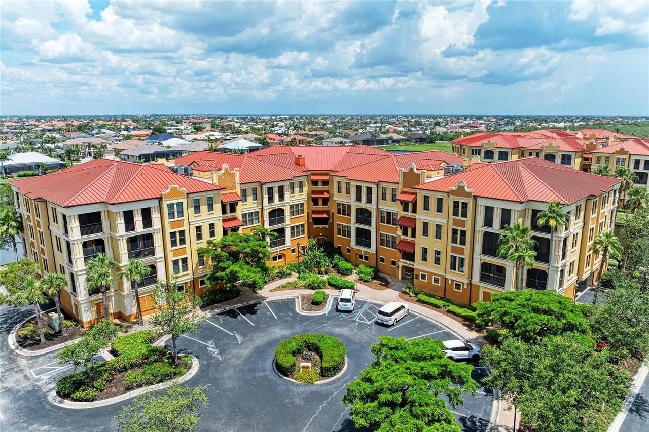 96 Vivante Blvd #210