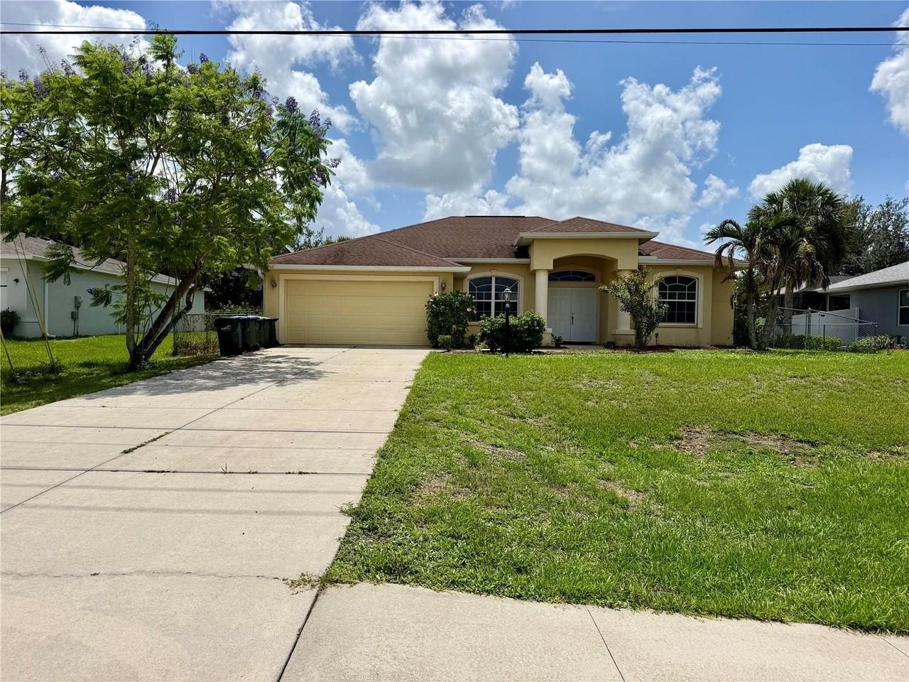 1204 S San Mateo Dr - Photo 2 of 38