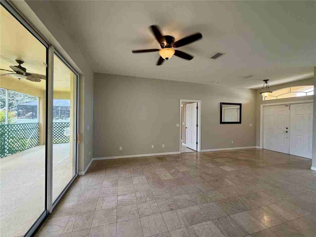1204 S San Mateo Dr - Photo 6 of 38