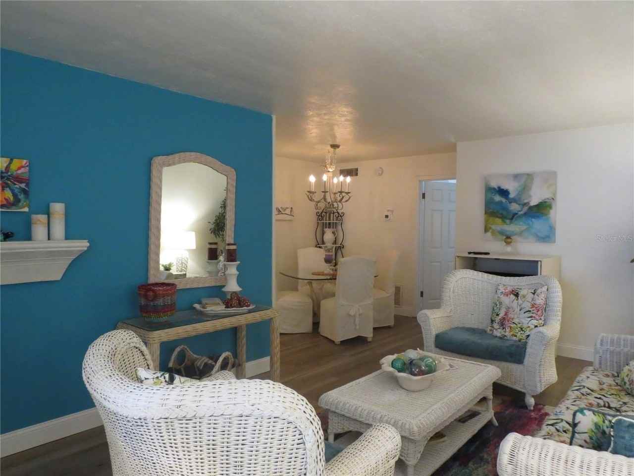 615 S Palm Ave #4 - Photo 6 of 13