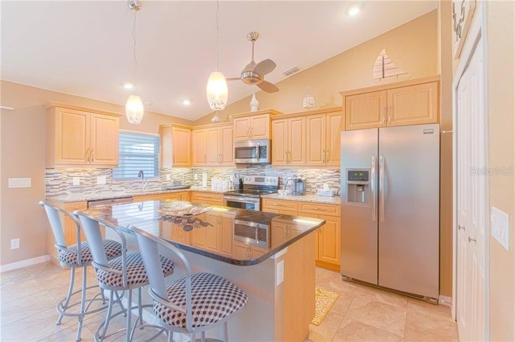 11268 Oceanspray Blvd - Photo 7 of 23
