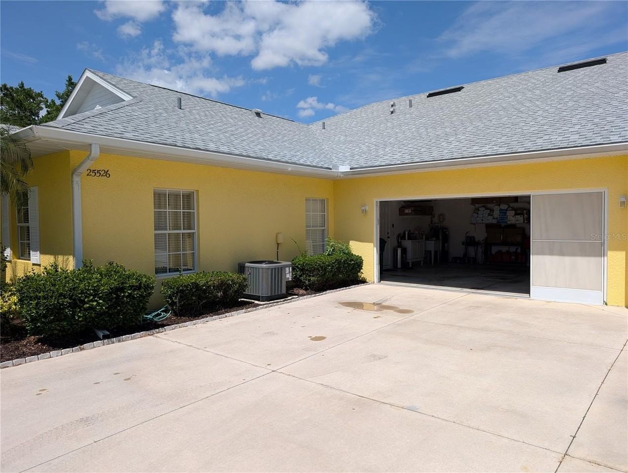 25526 Heritage Lake Blvd - Photo 2 of 25