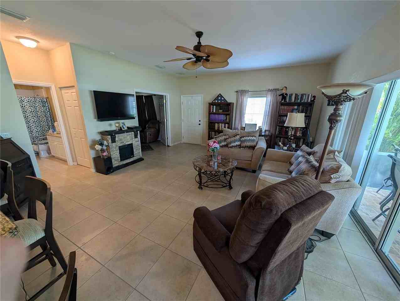 25526 Heritage Lake Blvd - Photo 4 of 25