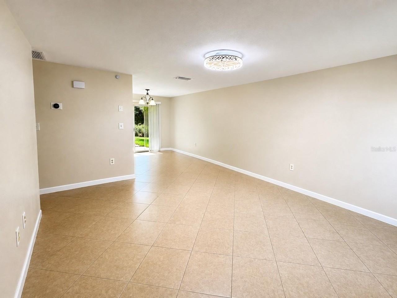 257 Camillia Ln #A - Photo 7 of 26
