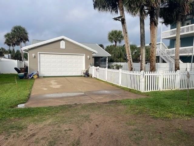 1907 S Daytona Ave - Photo 2 of 16