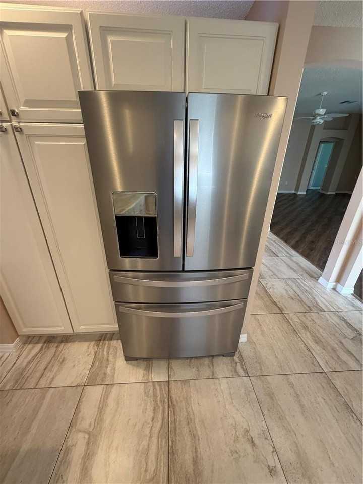 2415 Morven Park Way - Photo 7 of 30