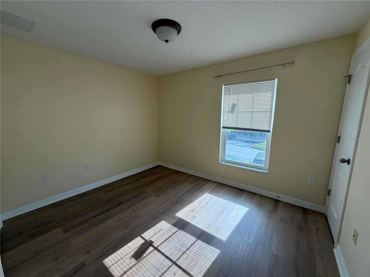 4154 Winding Vine Dr - Photo 7 of 11