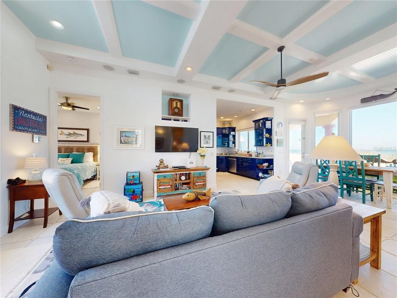 811 N Atlantic Ave - Photo 6 of 23