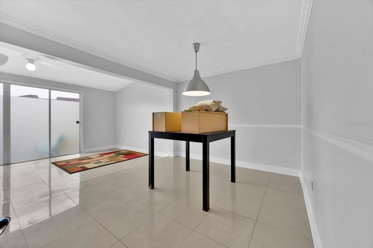 352 Caribbean Dr #MAIN - Photo 5 of 22