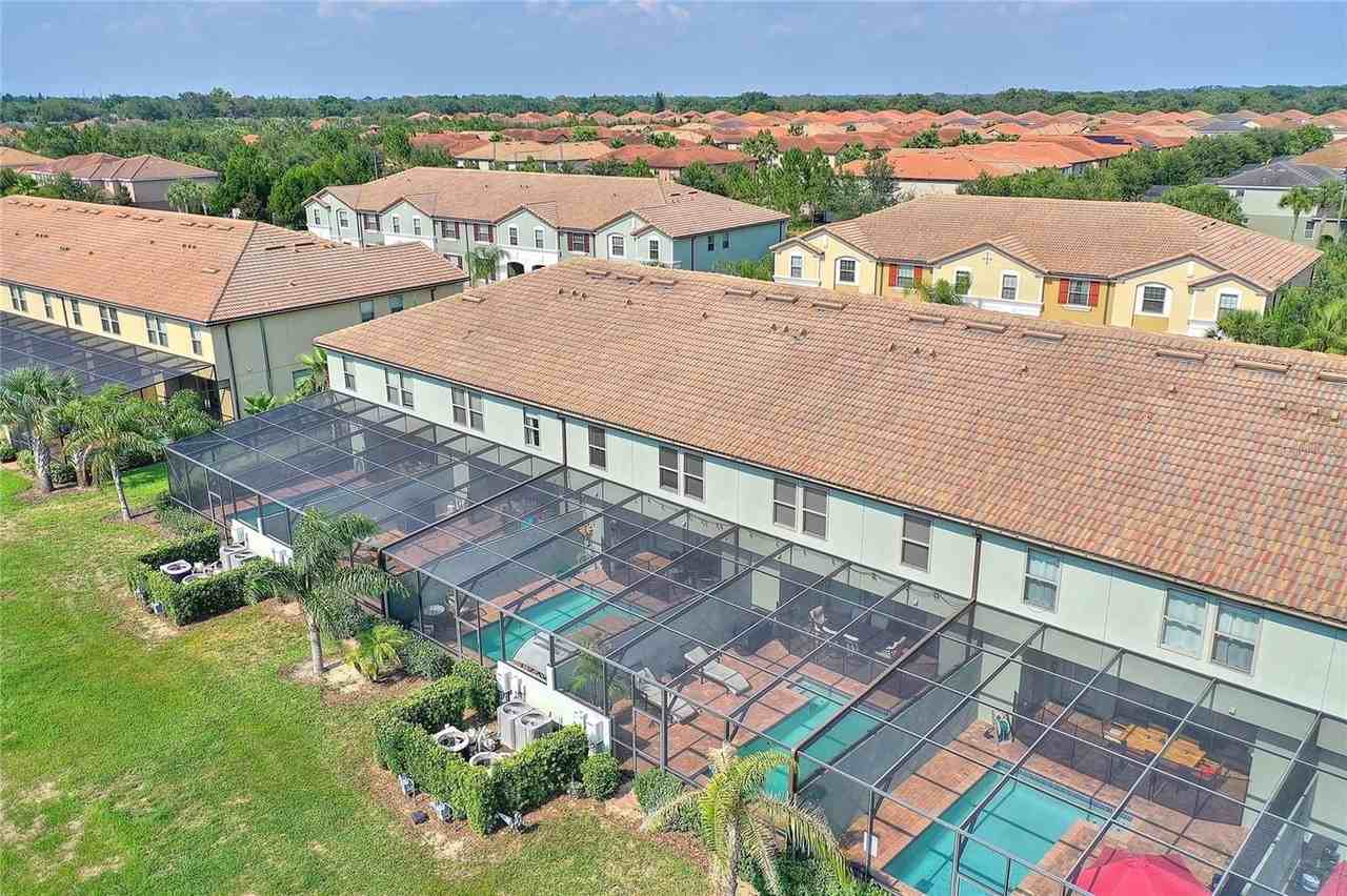 4607 Terrasonesta Dr - Photo 4 of 45