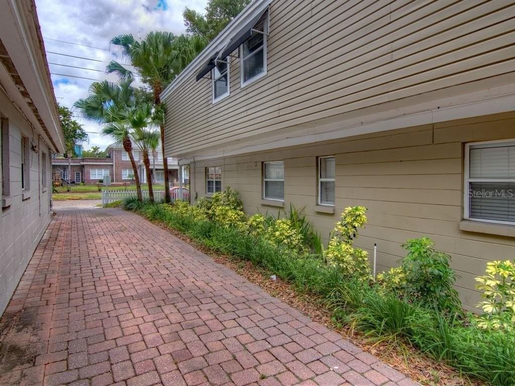 616 Palmer St #B - Photo 4 of 10