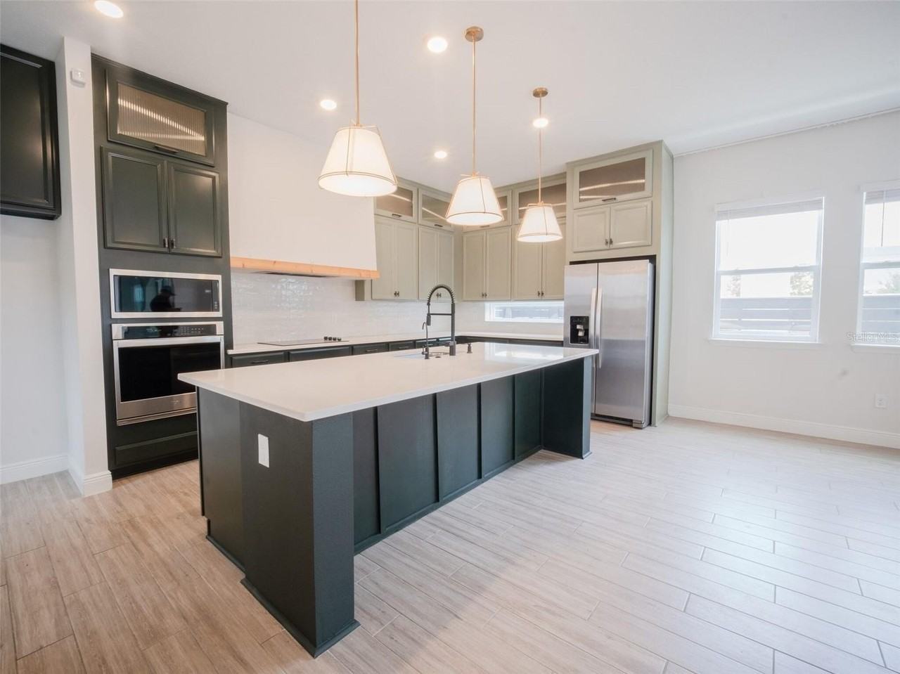 6509 Rover Way - Photo 5 of 30