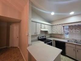 40 E 13th St - Photo 6 of 8