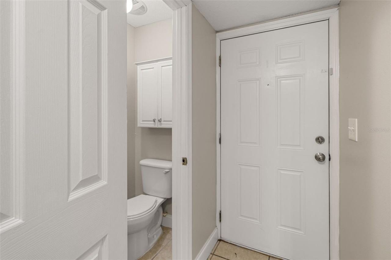 1824 Amberly Ave #T8 - Photo 6 of 25