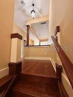 44 S Magnolia Ave - Photo 7 of 23