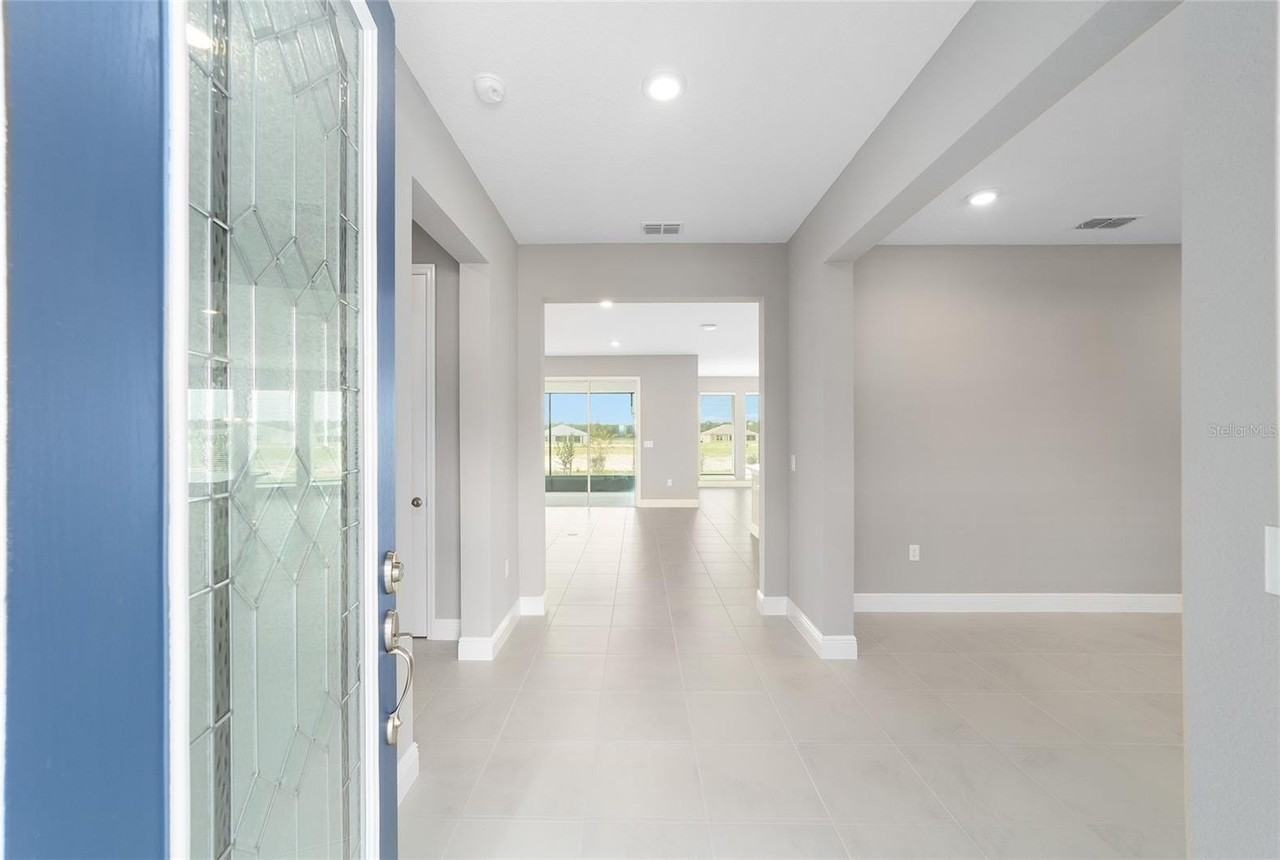 10358 Sw 105th Ct - Photo 5 of 38
