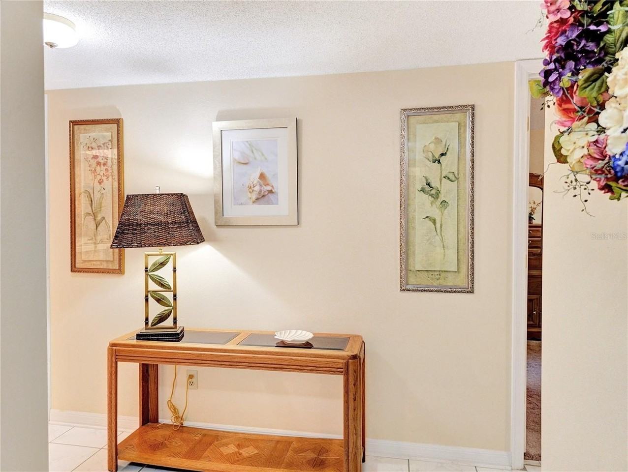 700 Midway Dr #B - Photo 4 of 32