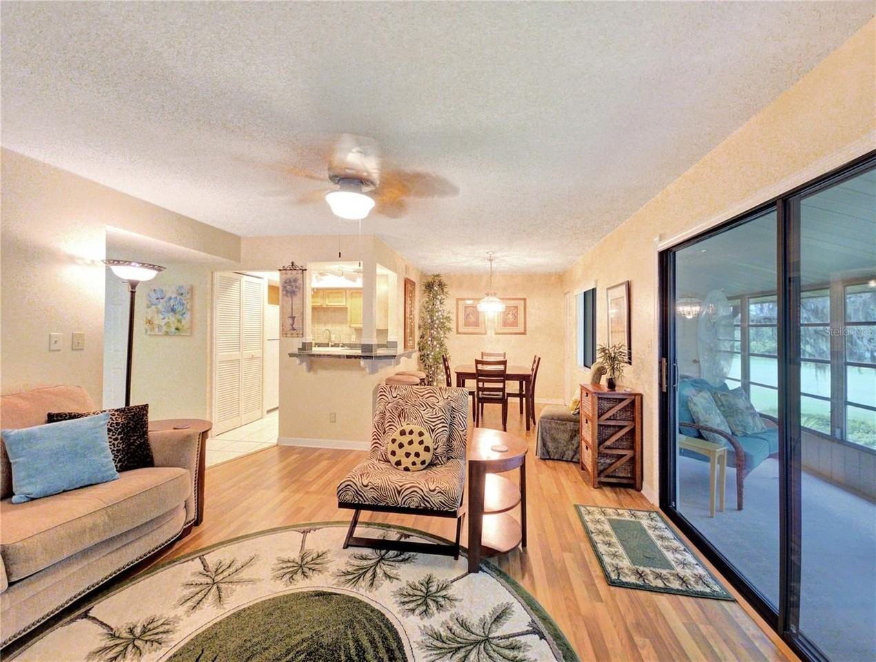 700 Midway Dr #B - Photo 6 of 32