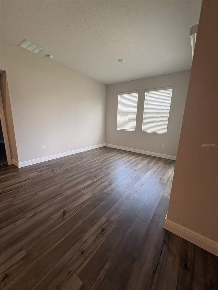 6201 Sw 97th St - Photo 4 of 20