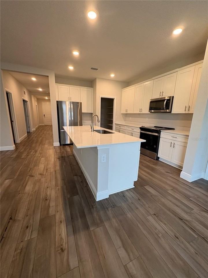 6201 Sw 97th St - Photo 5 of 20