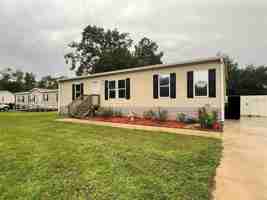 featured image of 10 Se 69th Ave