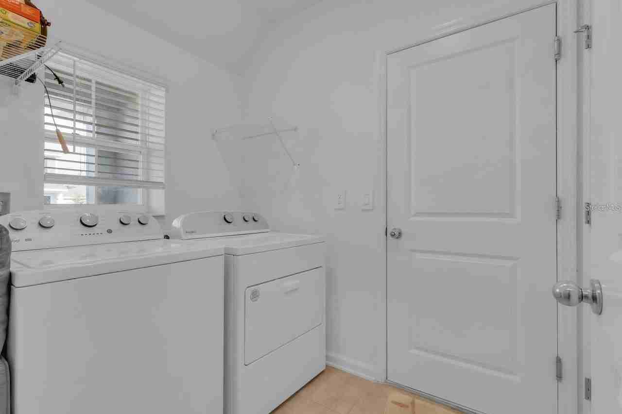 1513 Cumberland Ave - Photo 5 of 24