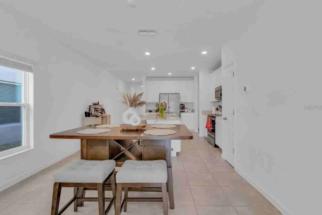 1513 Cumberland Ave - Photo 7 of 24