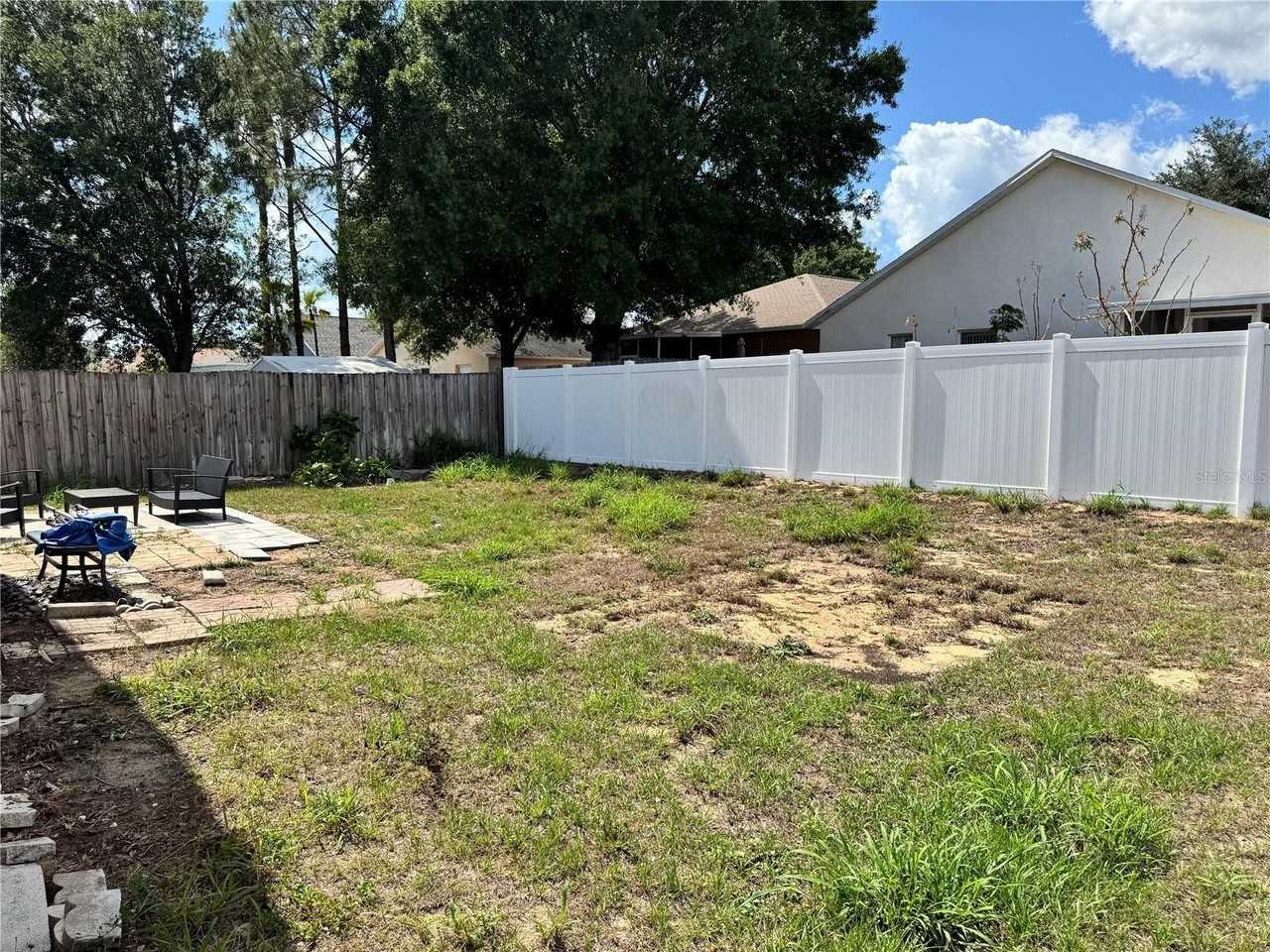 260 Piccolo Way - Photo 4 of 15