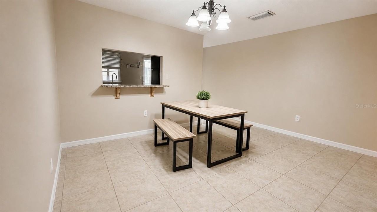 5460 Quarry Rock Rd - Photo 4 of 7