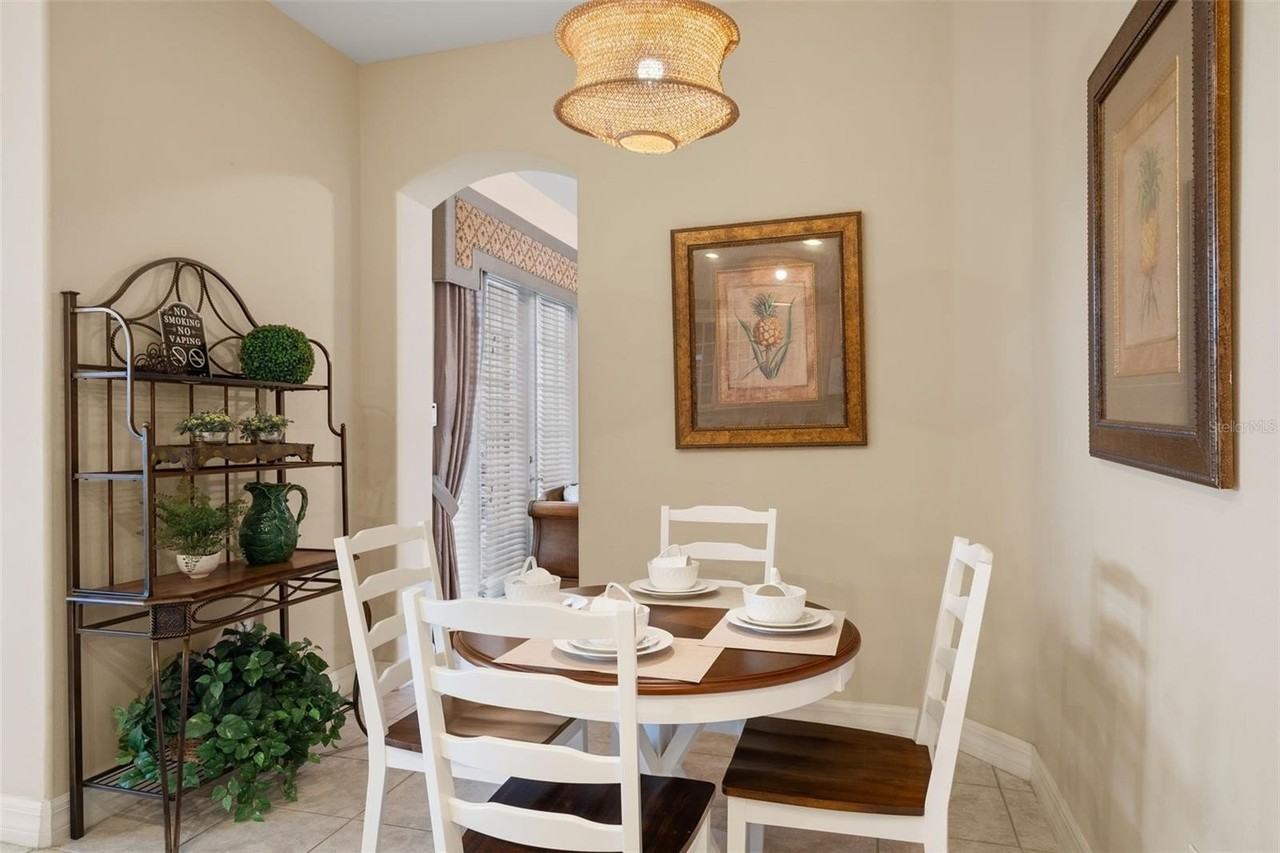 7939 Sea Pearl Cir - Photo 6 of 50