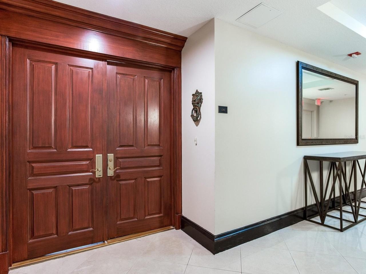 3507 Bayshore Blvd #1202 - Photo 5 of 50