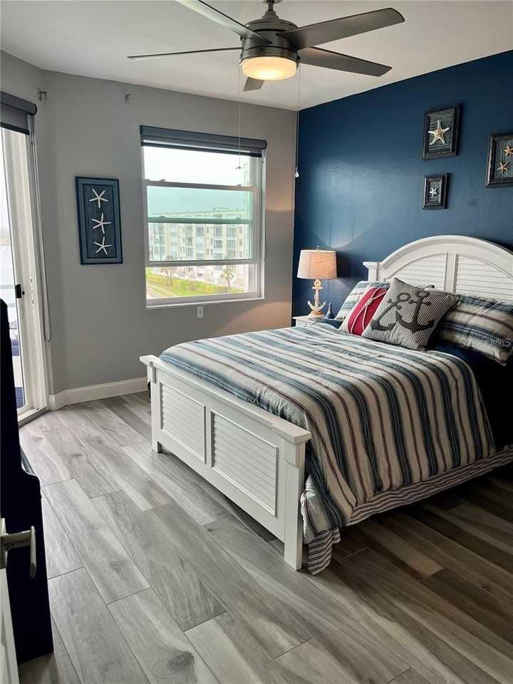 7932 Sailboat Key Blvd S #504 - Photo 6 of 27