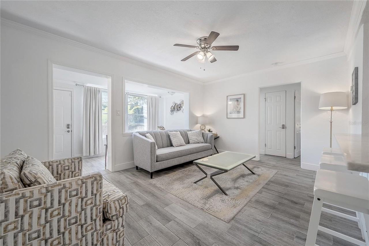 7204 N 15th St - Photo 5 of 34