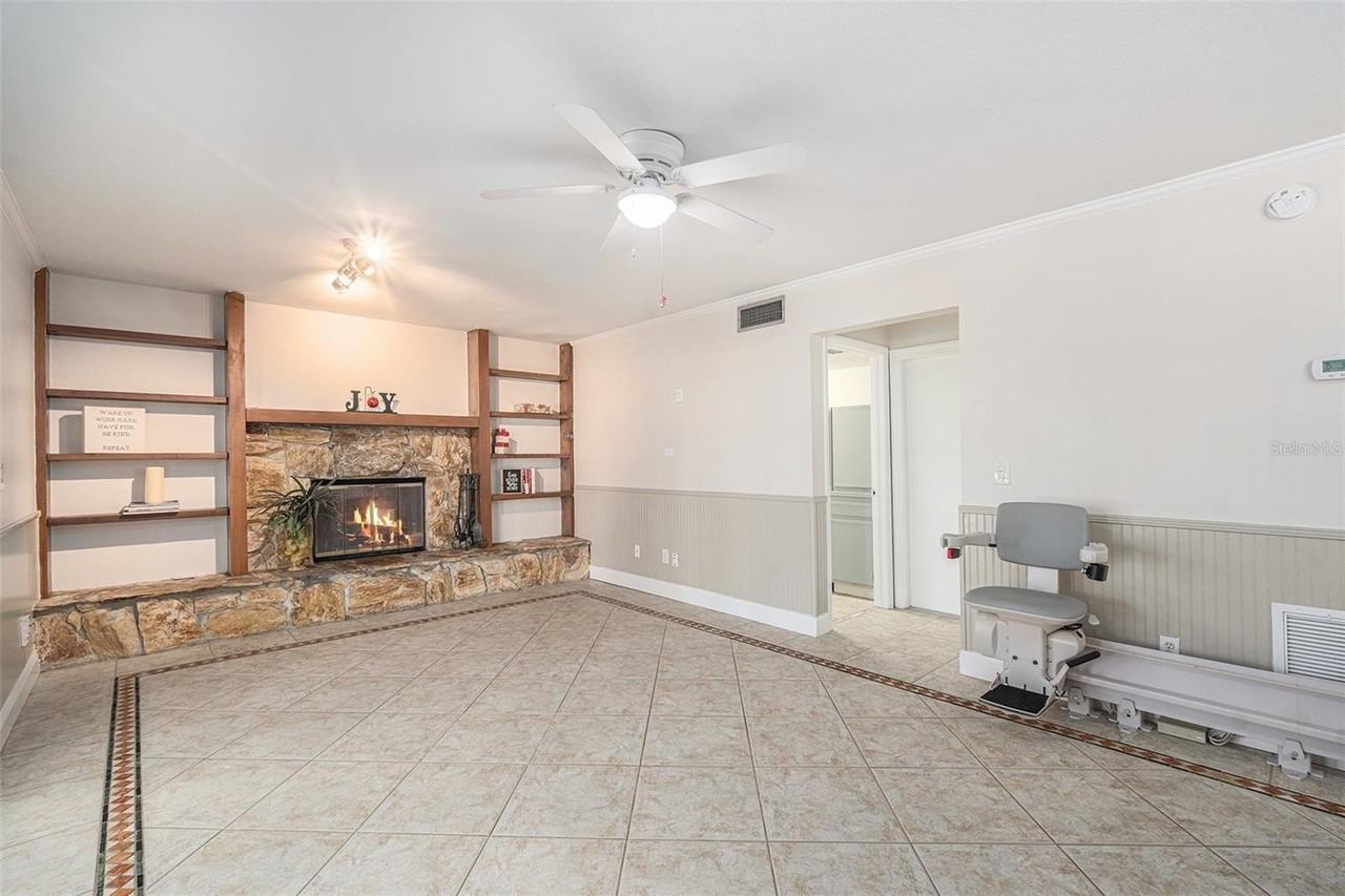 4611 Landscape Dr - Photo 6 of 41