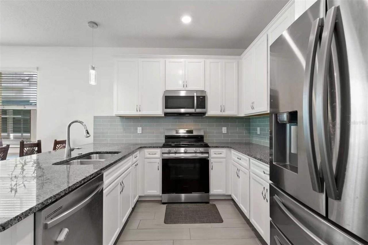 308 Shore Crab Way - Photo 5 of 23