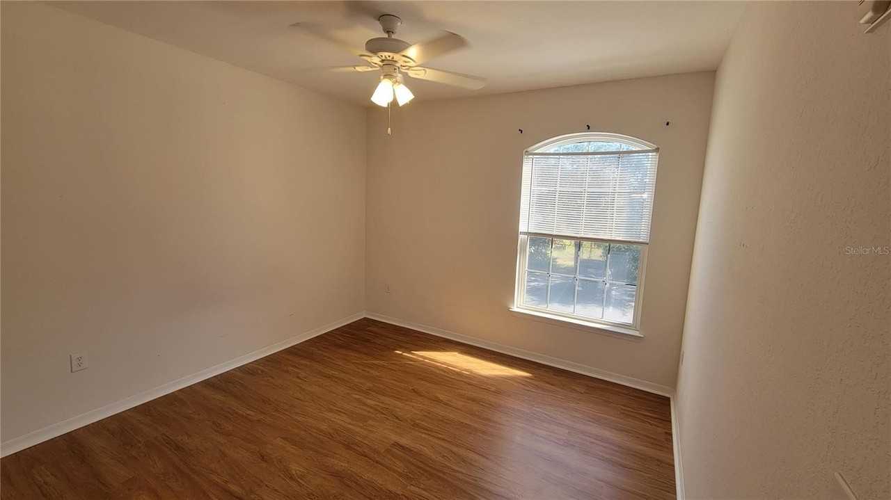 10121 Courtney Palms Blvd #201 - Photo 7 of 19