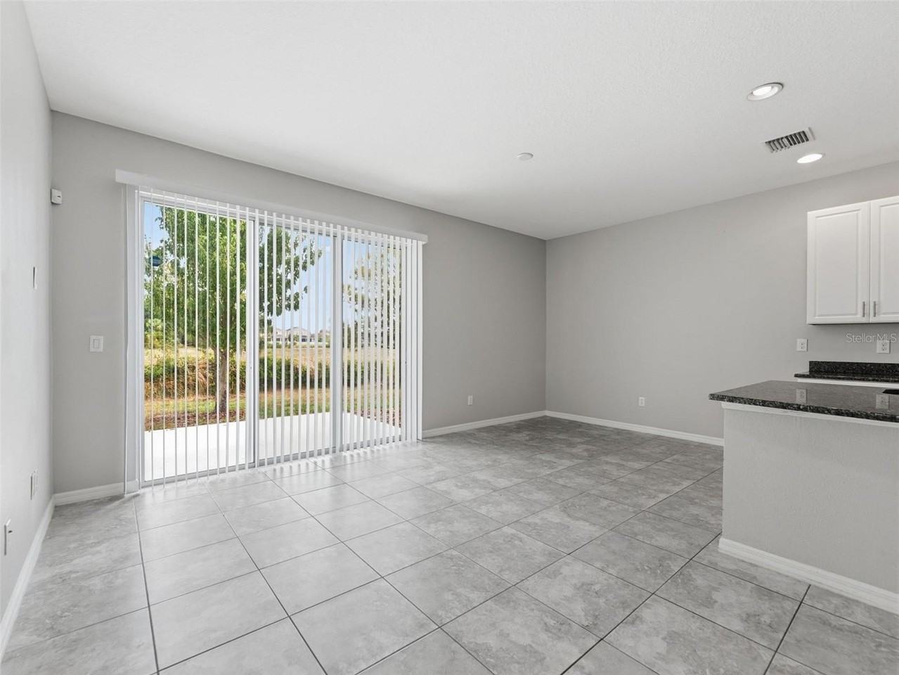 7052 Grand Elm Dr - Photo 6 of 21
