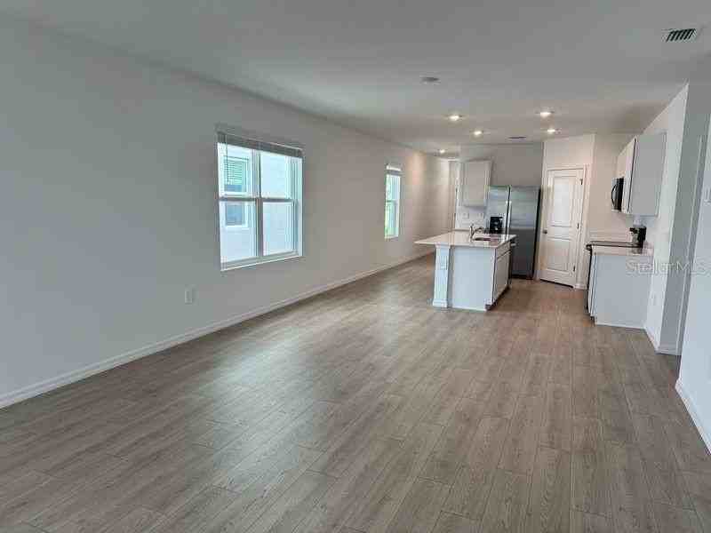 32382 Weathered Oak Dr - Photo 5 of 14