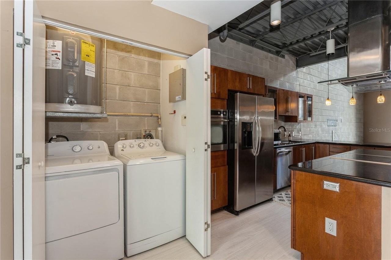 217 N 12th St #105 - Photo 6 of 34