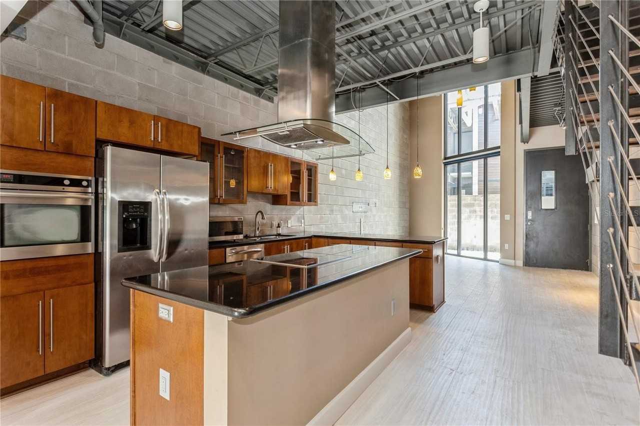 217 N 12th St #105 - Photo 2 of 34