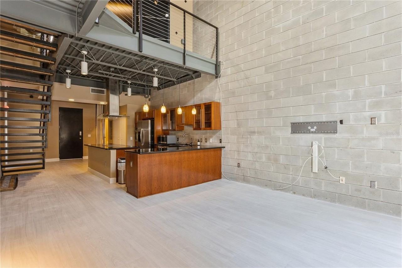 217 N 12th St #105 - Photo 7 of 34