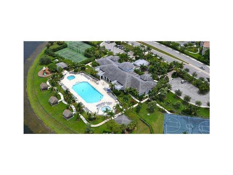 11431 NW 76th Terrace - Photo 2 of 4